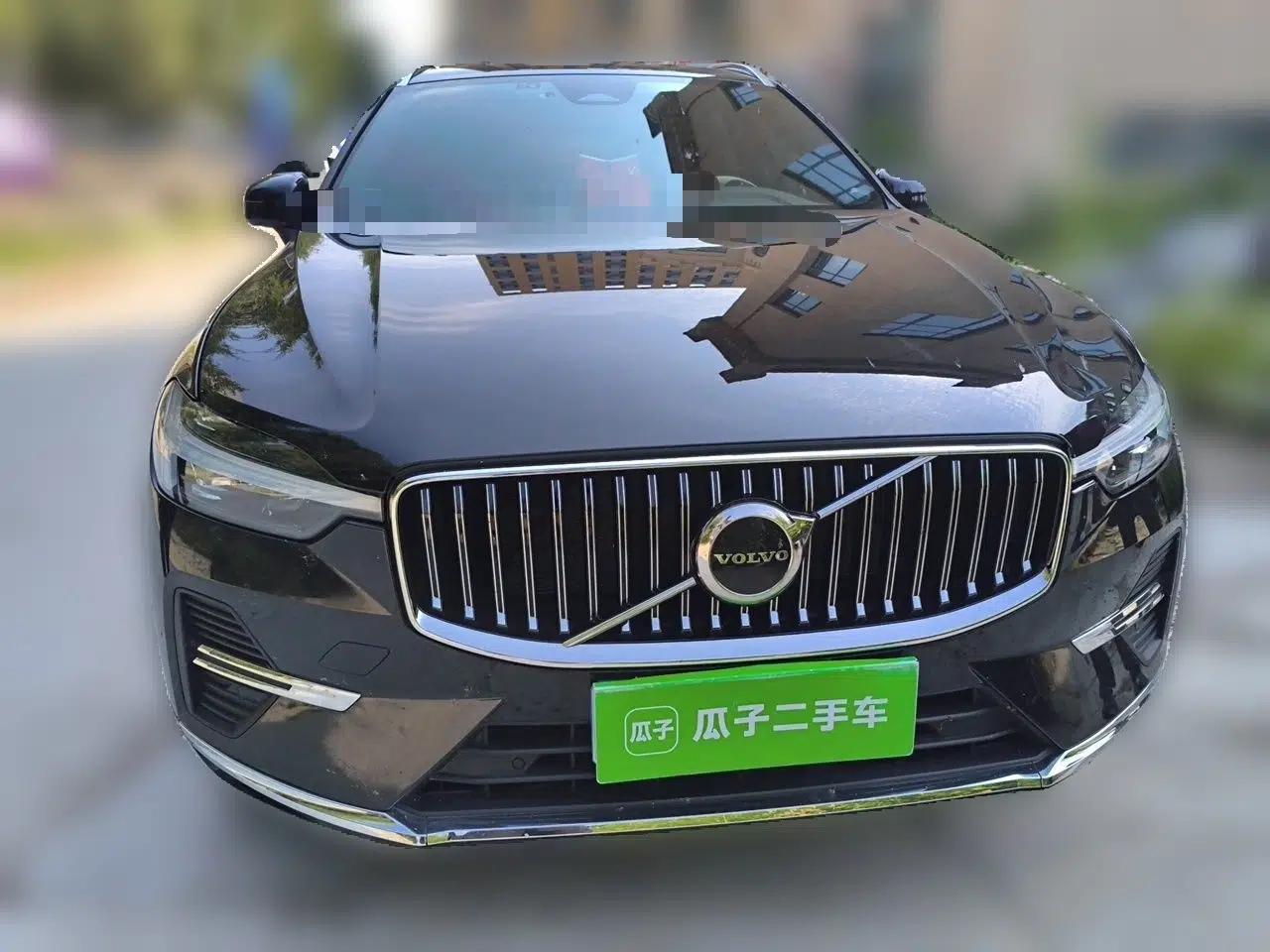 Volvo XC60 2023 B5 4x4 Smart Luxury Edition — миниатюра 2