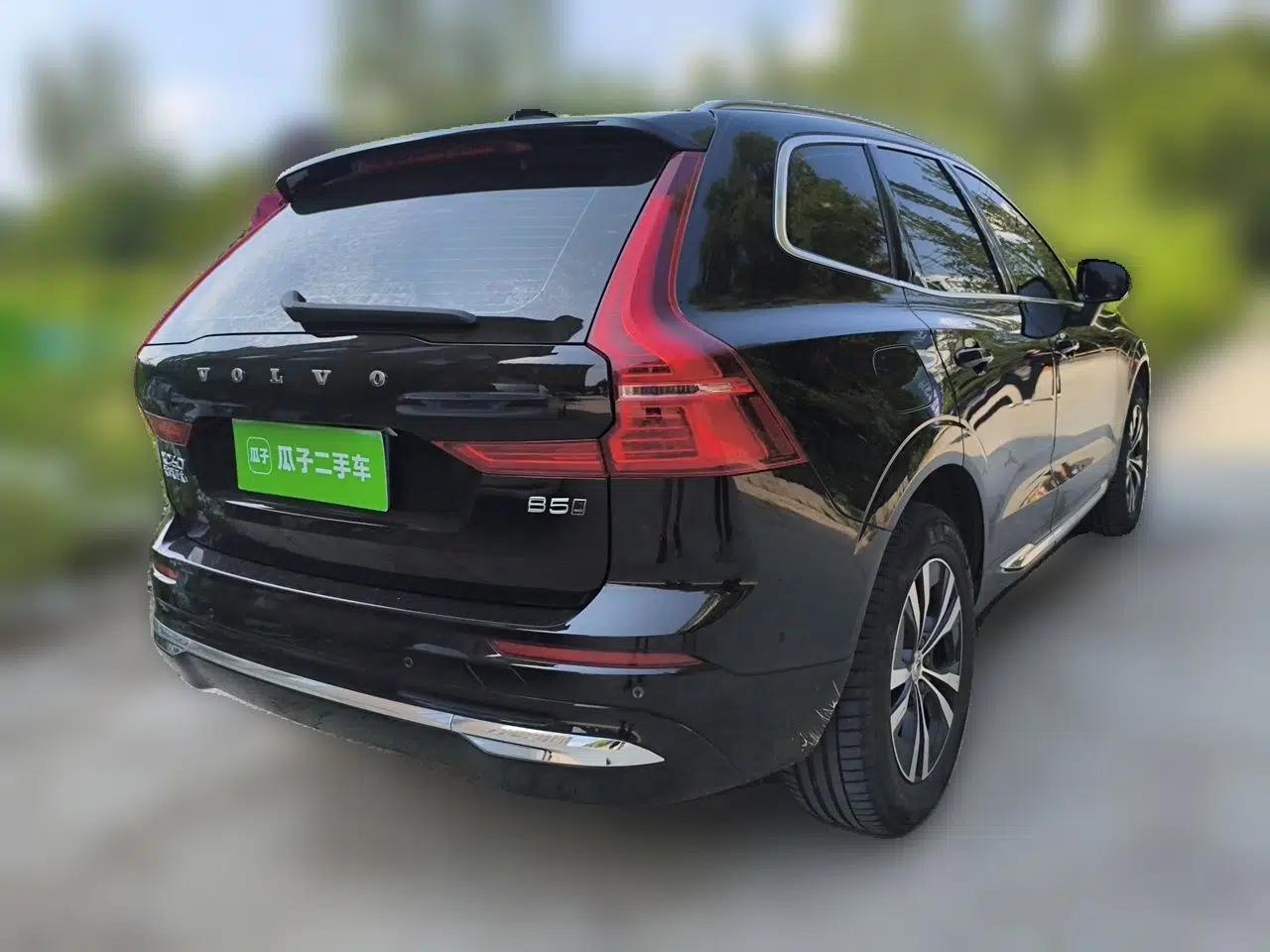 Volvo XC60 2023 B5 4x4 Smart Luxury Edition — миниатюра 6