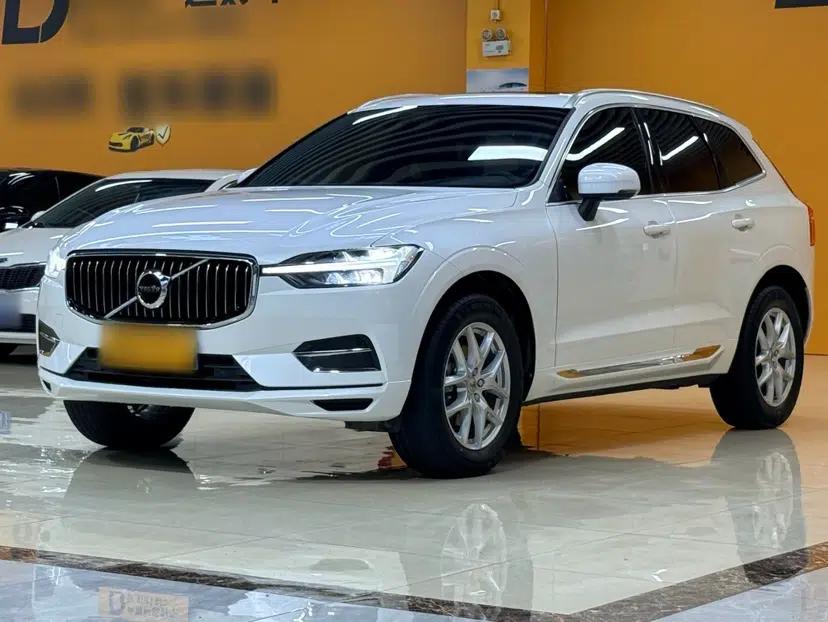 Volvo XC60 2021 T5 4x4 Smart Luxury Edition — миниатюра 3