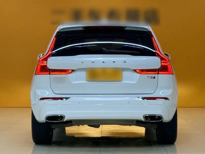 Volvo XC60 2021 T5 4x4 Smart Luxury Edition — миниатюра 6