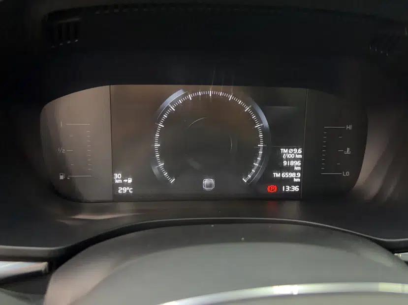Volvo XC60 2021 T5 4x4 Smart Luxury Edition — миниатюра 9