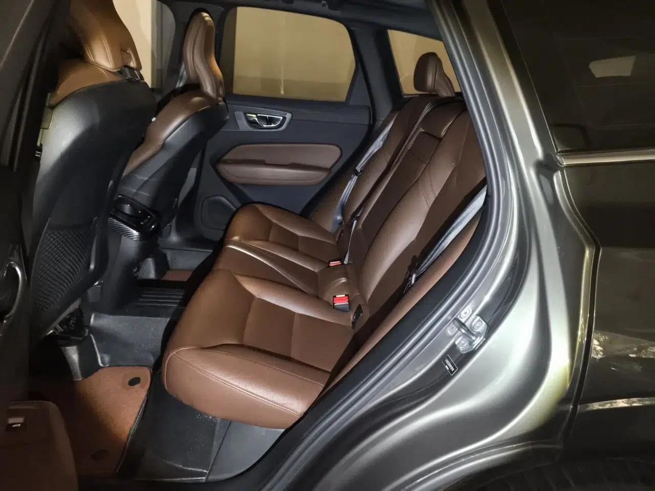 Volvo XC60 2021 T5 4x4 Zhiyi Sport Edition — миниатюра 17