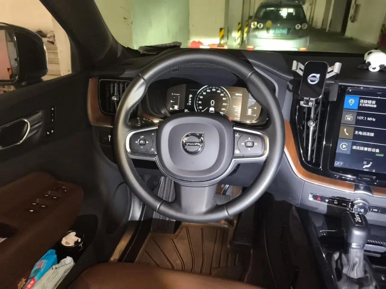 Volvo XC60 2021 T5 4x4 Zhiyi Sport Edition — миниатюра 10
