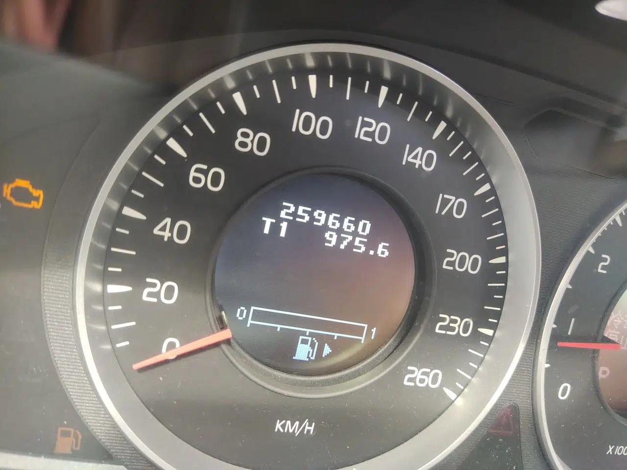 Volvo S60 2013 2.0T Progressive Edition — миниатюра 12