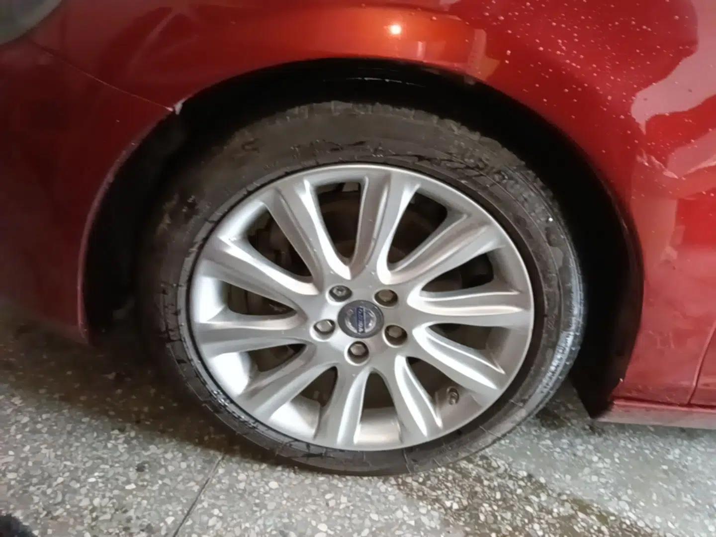 Volvo V40 2015 1.6T Zhiyi Edition — миниатюра 10