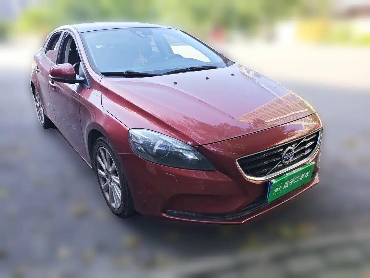 Volvo V40 2016 T3 Zhiyi Edition — миниатюра 3