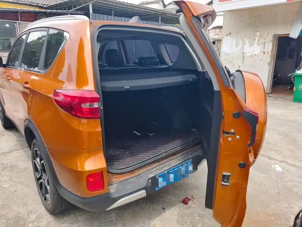 Kaiyi X3 2017 1.6L CVT Premium Edition (National V Emission Standard) — миниатюра 19