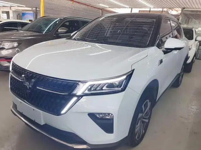 Wuling Asta 2022 2.0L DHT Electric-Speed Version