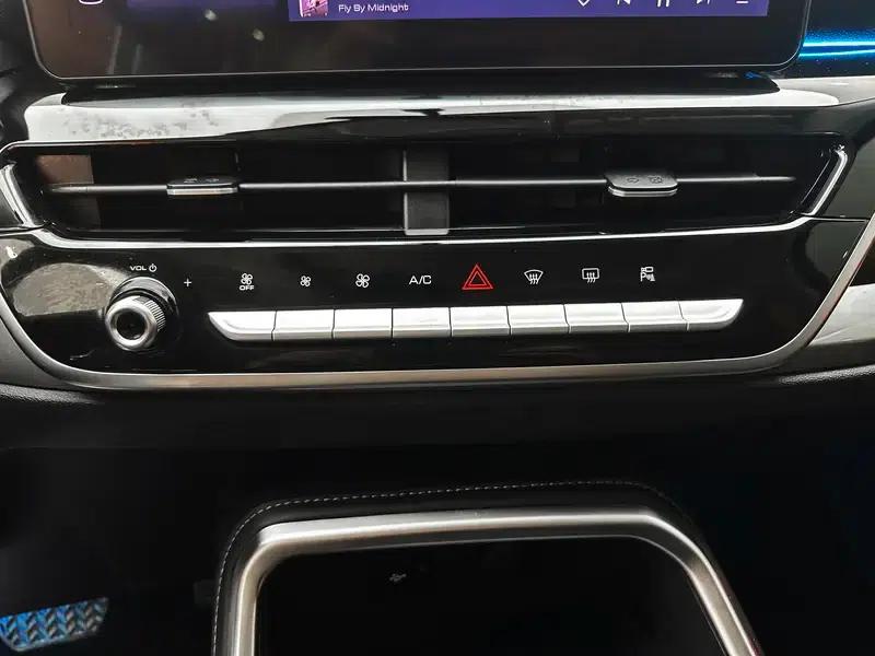 Haval H6 2021 National Trend Edition 1.5T Automatic Urban Edition — миниатюра 13