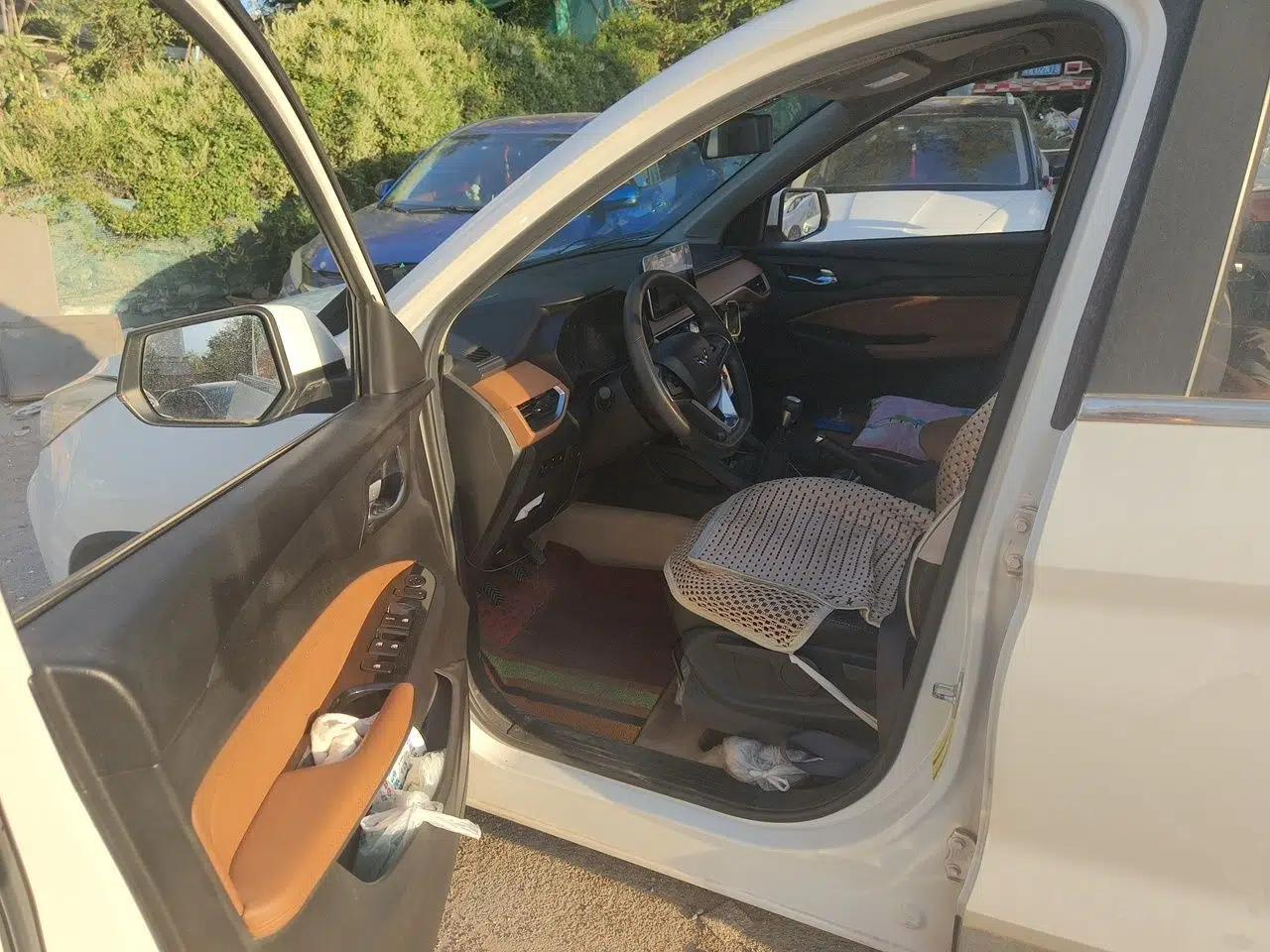 Wuling Hongguang S3 2019 1.5L Manual Luxury Model China VI Standard — миниатюра 16