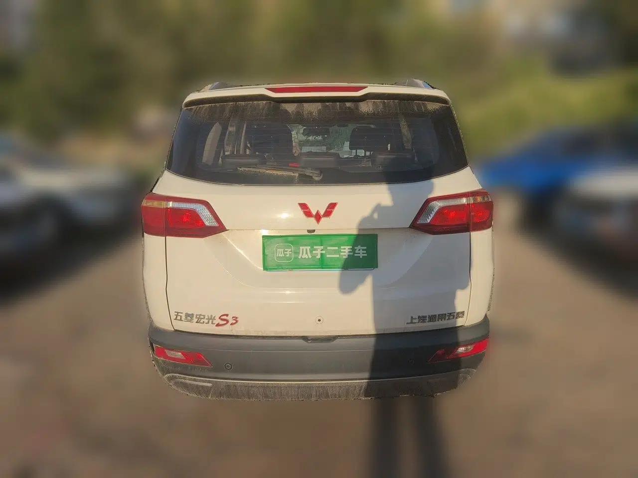 Wuling Hongguang S3 2019 1.5L Manual Luxury Model China VI Standard — миниатюра 5