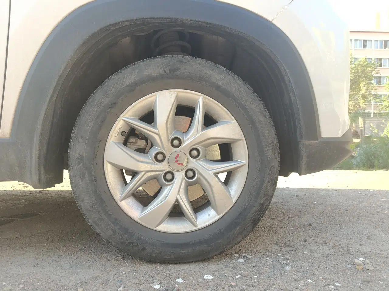Wuling Hongguang S3 2019 1.5L Manual Luxury Model China VI Standard — миниатюра 8