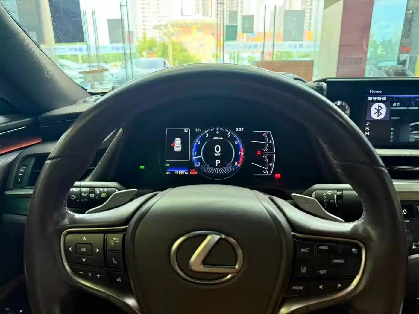 Lexus ES 2018 200 Premium Edition (China V emission standard) — миниатюра 9