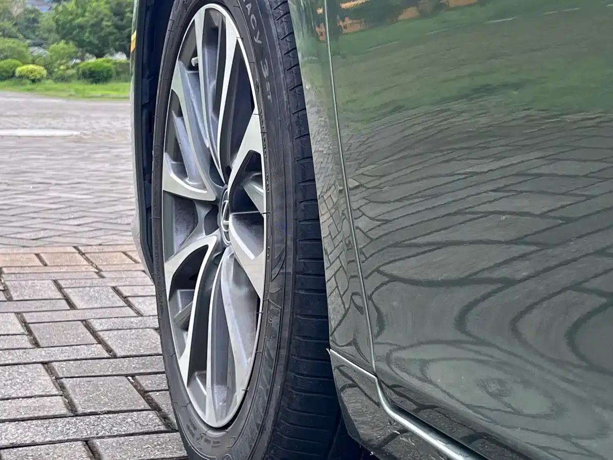 Lexus ES 2023 200 Premium Edition — миниатюра 18