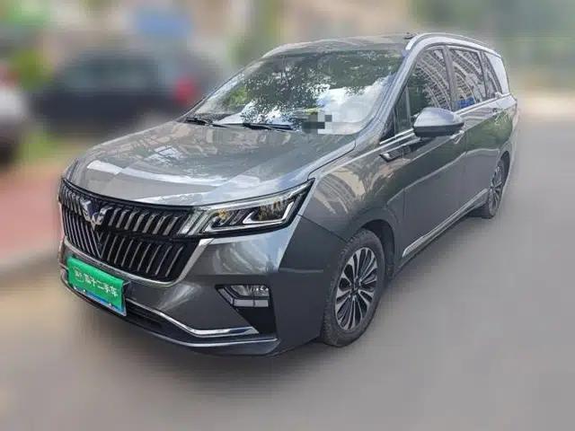 Wuling Jiachen 2022 1.5T CVT Deluxe Flagship Edition
