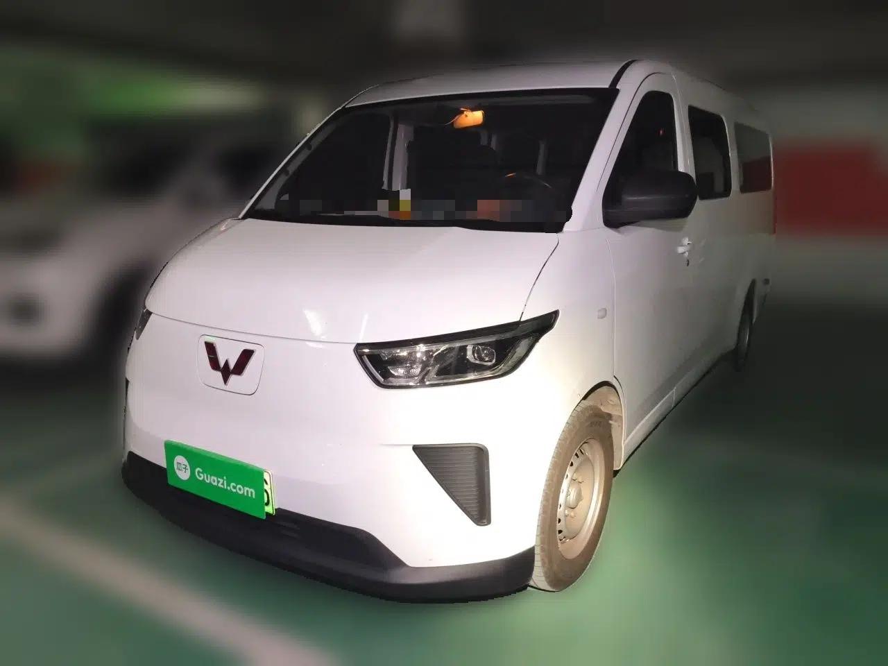 Wuling Yangguang 2025 Model 400km Bus Edition—Comfort Edition — миниатюра 1