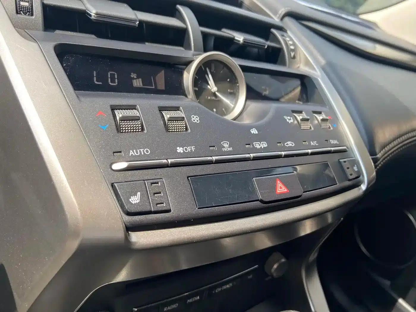 Lexus NX 2020 200 AWD Sport Edition (China VI Emission Standard) — миниатюра 10