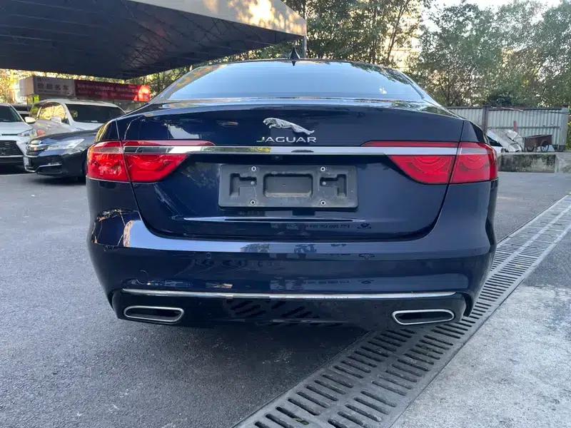 2019 Jaguar XFL 2.0T 200PS Two-Wheel Drive Elite Edition — миниатюра 5