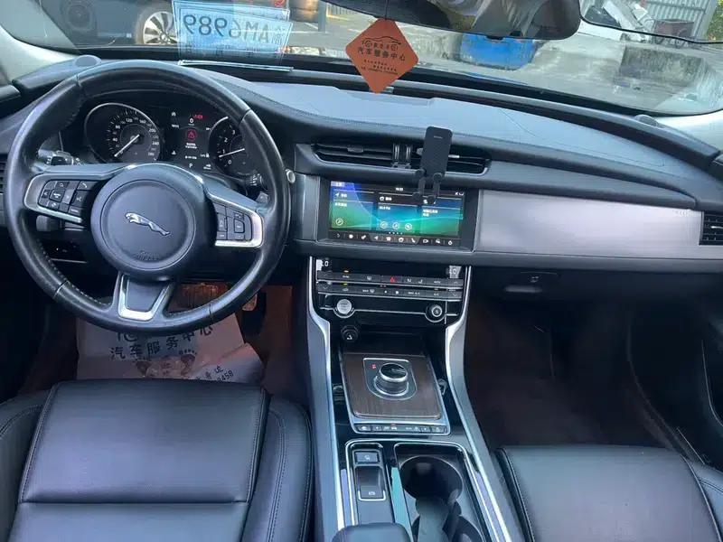 2019 Jaguar XFL 2.0T 200PS Two-Wheel Drive Elite Edition — миниатюра 7