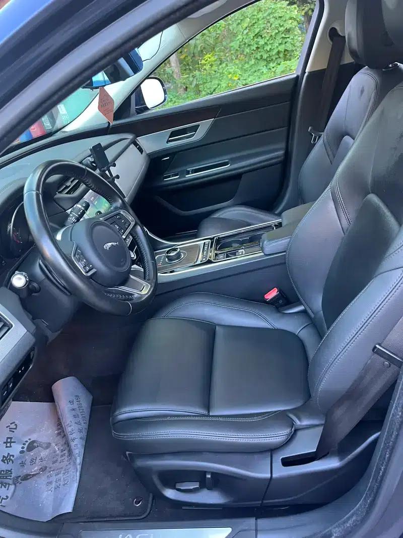 2019 Jaguar XFL 2.0T 200PS Two-Wheel Drive Elite Edition — миниатюра 8