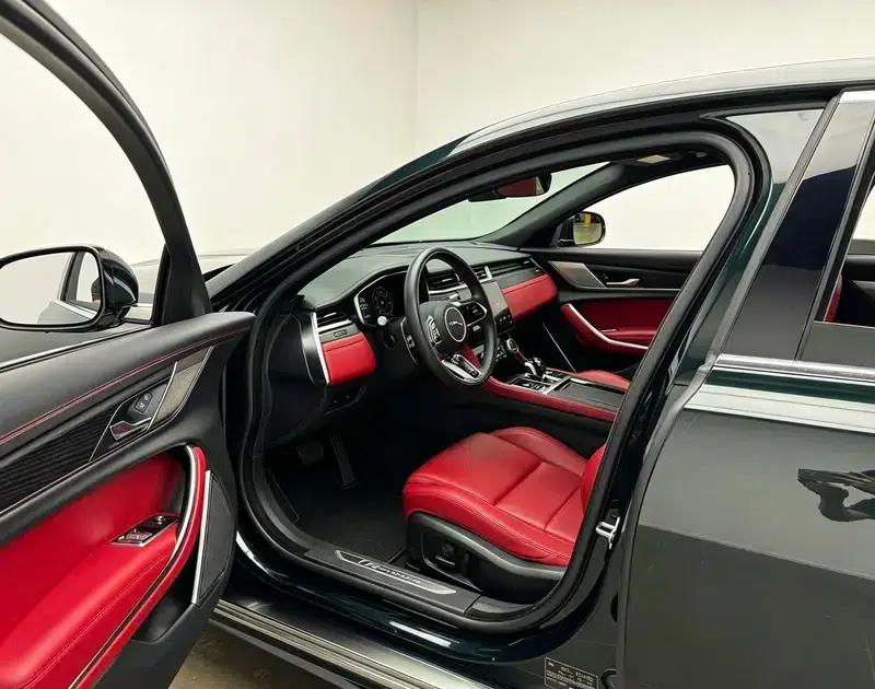 Jaguar XFL 2022 2.0T P250 2WD Elite Sport Edition — миниатюра 17