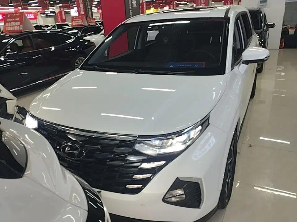 Hyundai Custo 2021 270TGDi Prestige LUX — миниатюра 2