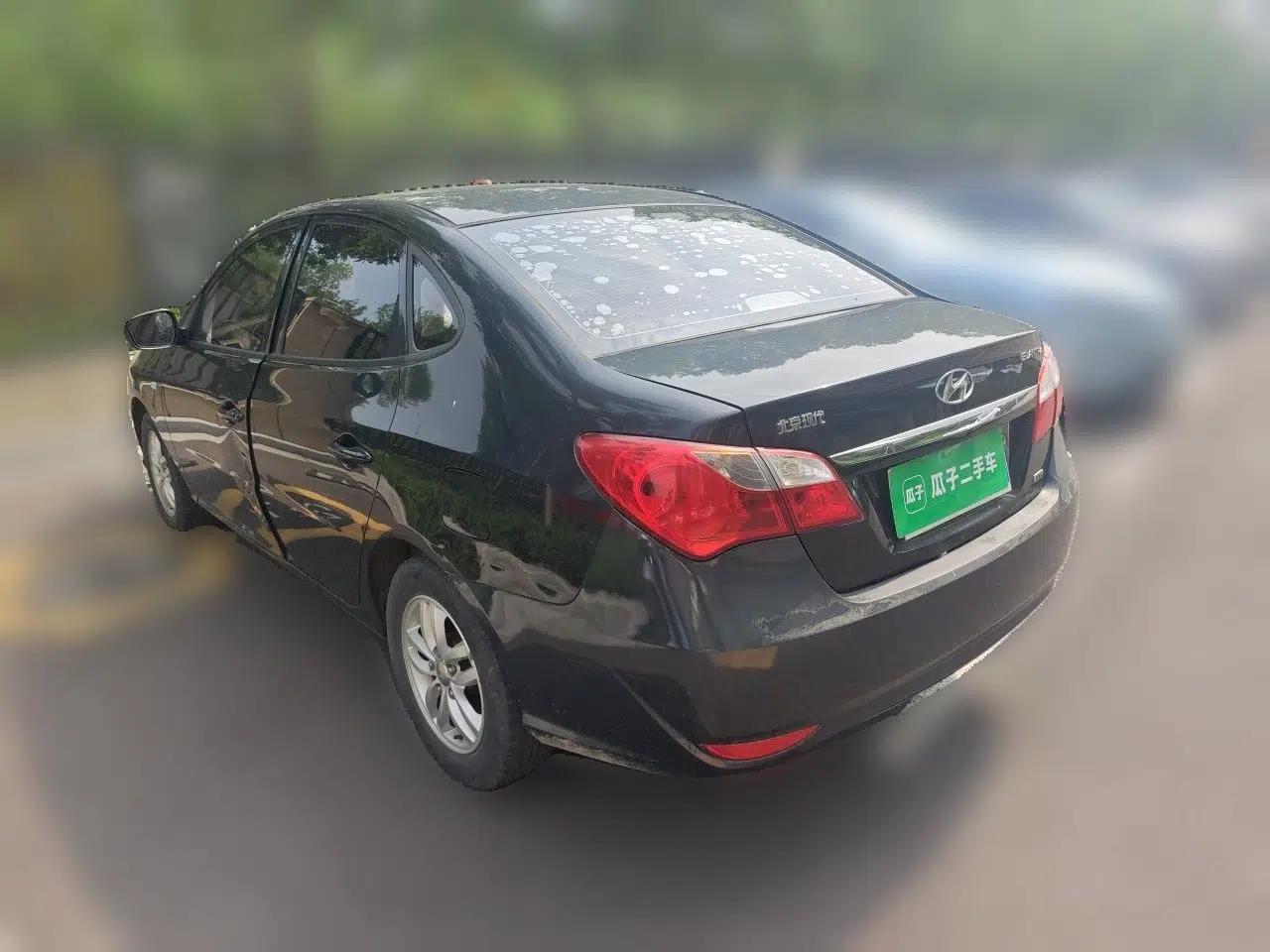 Hyundai Celesta 2011 1.6L Manual Comfort Edition — миниатюра 4