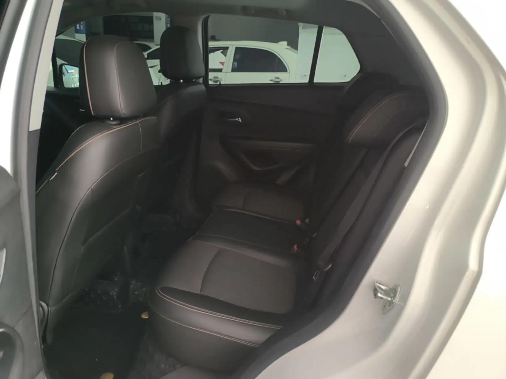 Chevrolet Trax 2017 1.4T Automatic Two-Wheel Drive Luxury Version — миниатюра 20