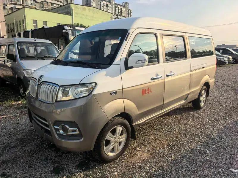 New Hiace X30L 2018 1.5L Wealth Edition DLCG14 — миниатюра 1
