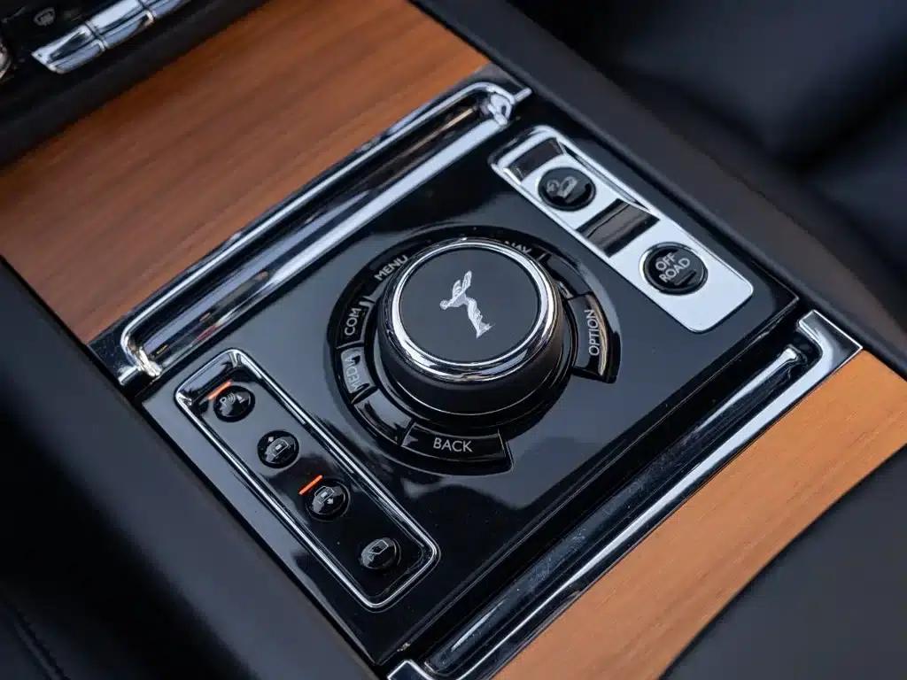 2018 Cullinan 5-seater — миниатюра 18
