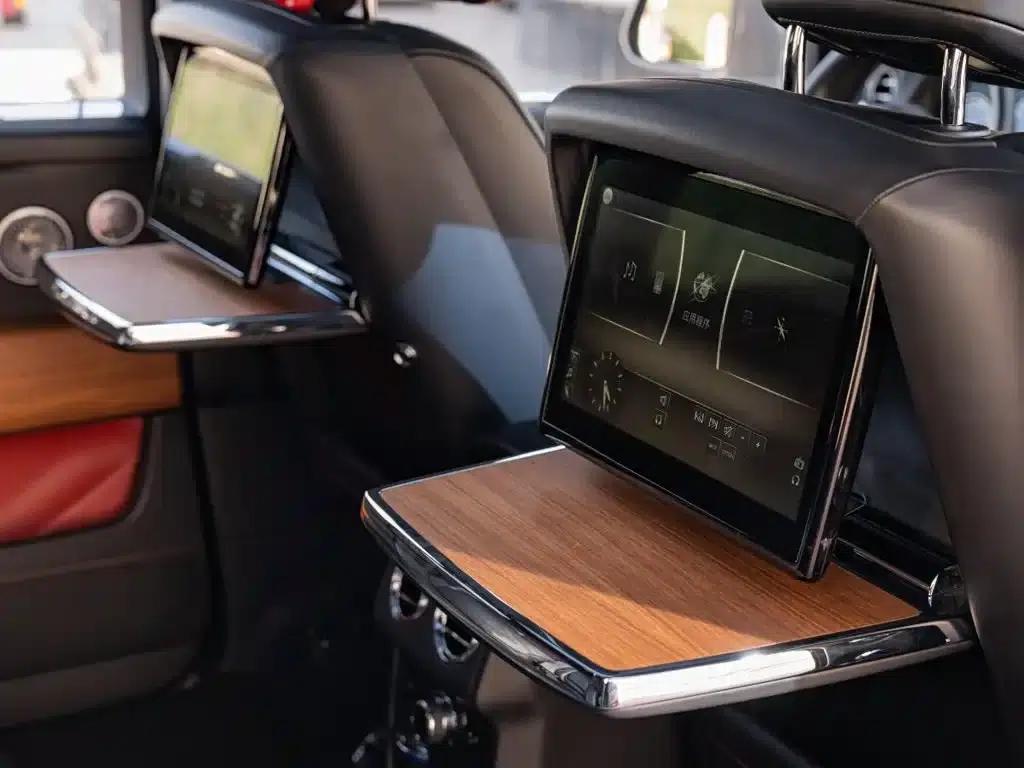 2018 Cullinan 5-seater — миниатюра 26