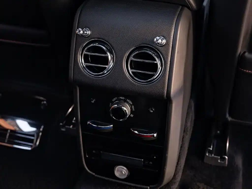 2018 Cullinan 5-seater — миниатюра 27