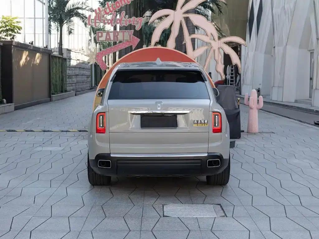 2018 Cullinan 5-seater — миниатюра 5