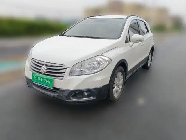 Suzuki S-Cross 2014 1.6L CVT Two-Wheel Drive Entry Model