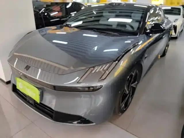 Lynk & Co Z10 2024 Model 95kWh 702km AWD Intelligent Driving Ultra