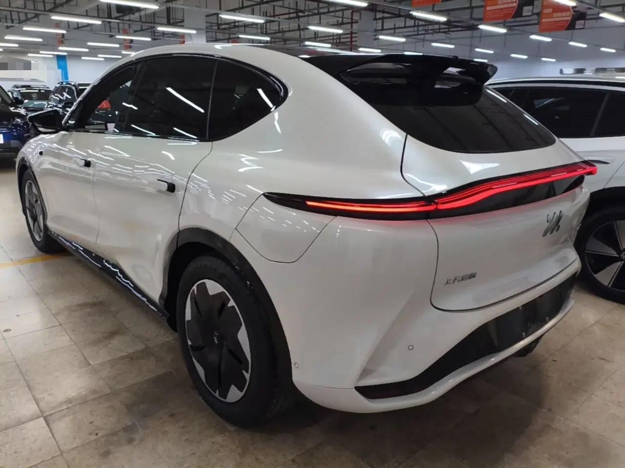 IM LS7 2023 90 kWh Elite Rear-Drive Version — миниатюра 4