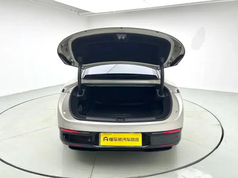 ZEEKR 007 2024 Rear-Wheel Drive Enhanced Version 75kWh — миниатюра 20