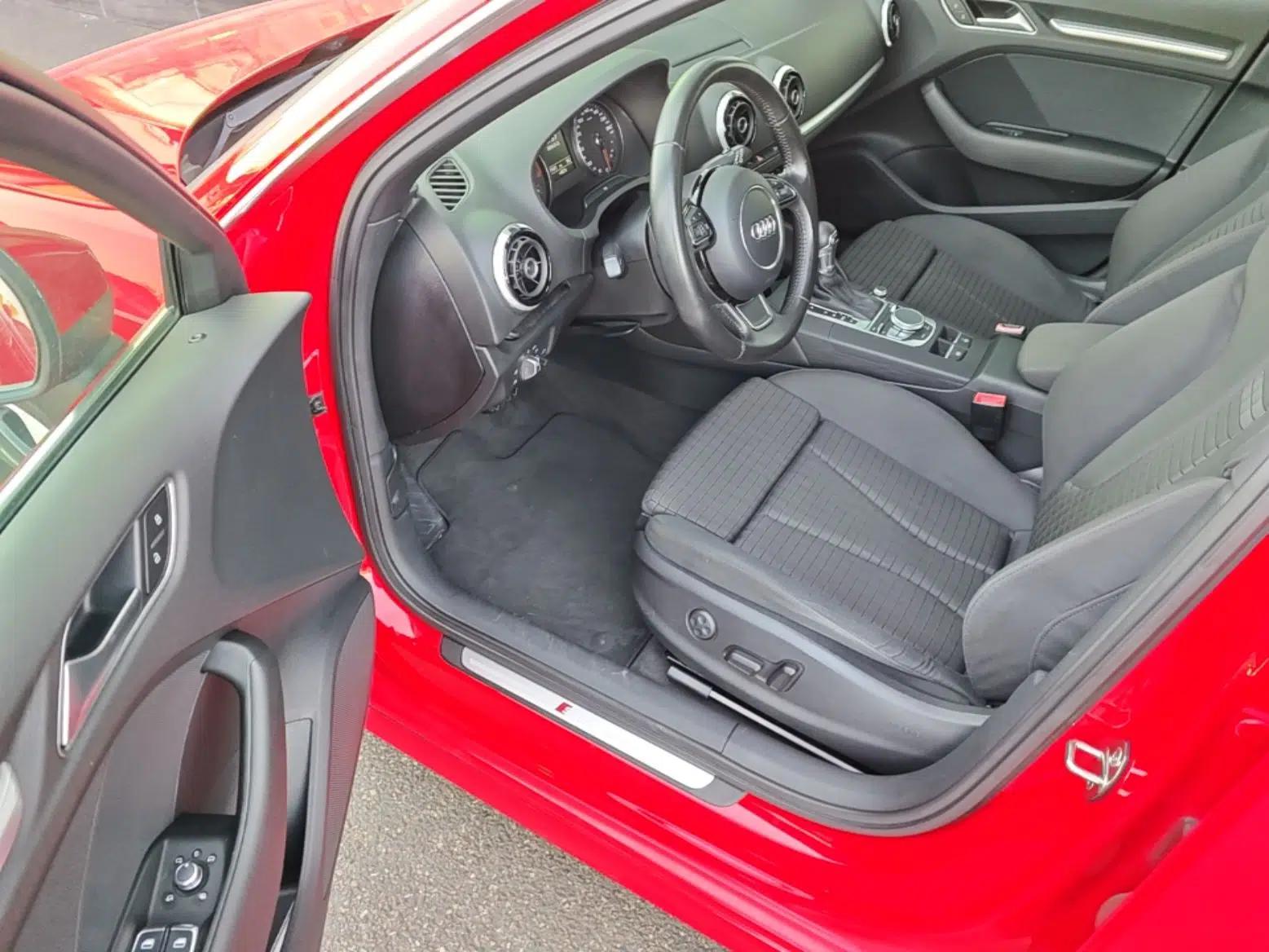 Audi A3 2015 Sportback 45 TFSI S line sports model — миниатюра 18
