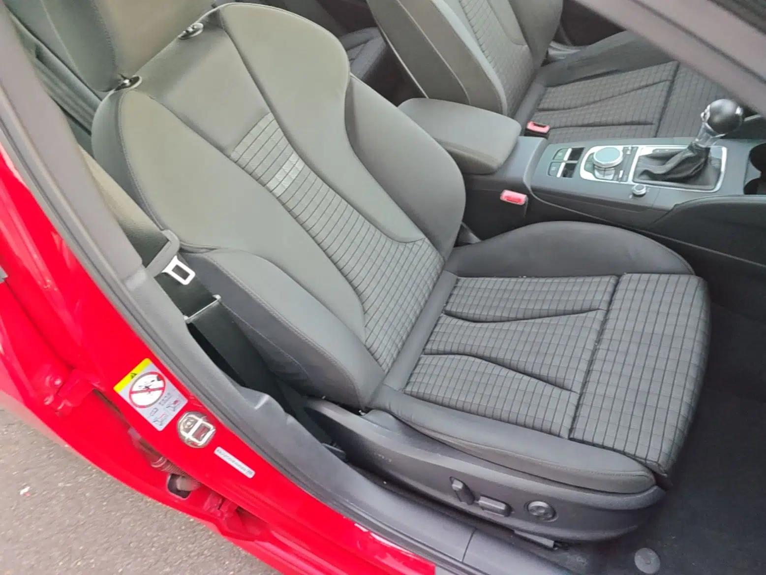 Audi A3 2015 Sportback 45 TFSI S line sports model — миниатюра 19