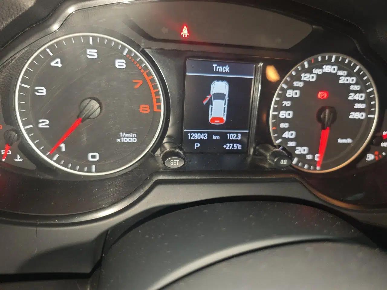 Audi Q5 2011 2.0TFSI Comfort Version — миниатюра 12