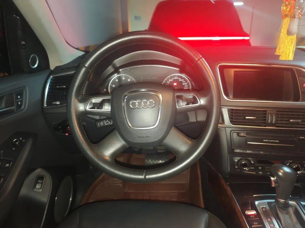 Audi Q5 2011 2.0TFSI Comfort Version — миниатюра 10