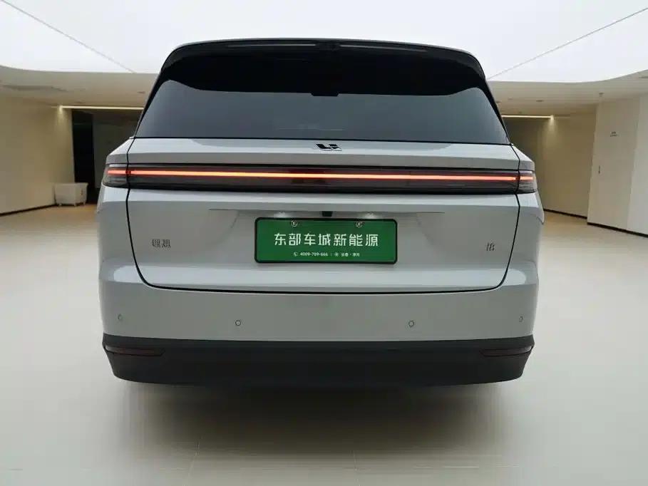 Li Auto i8 2025 Standard Edition — миниатюра 4