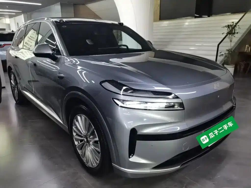 2025 Chevrolet L90 Ultra 6-seater — миниатюра 4