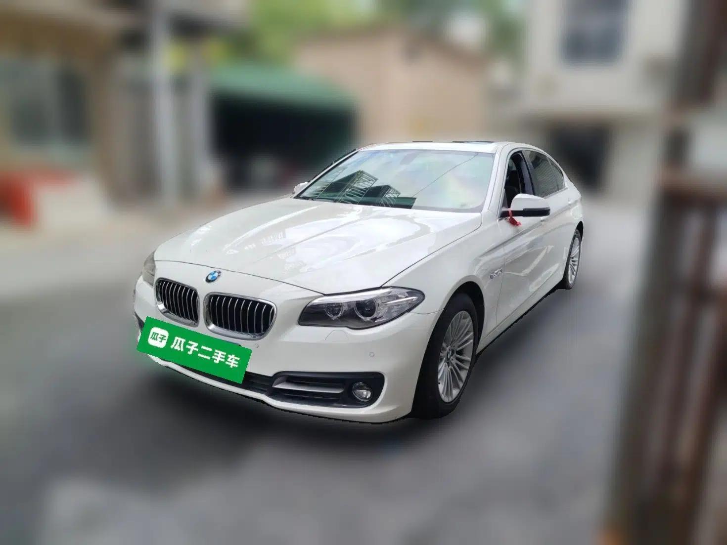 BMW 5 Series 2014 525Li Leading Model — миниатюра 1