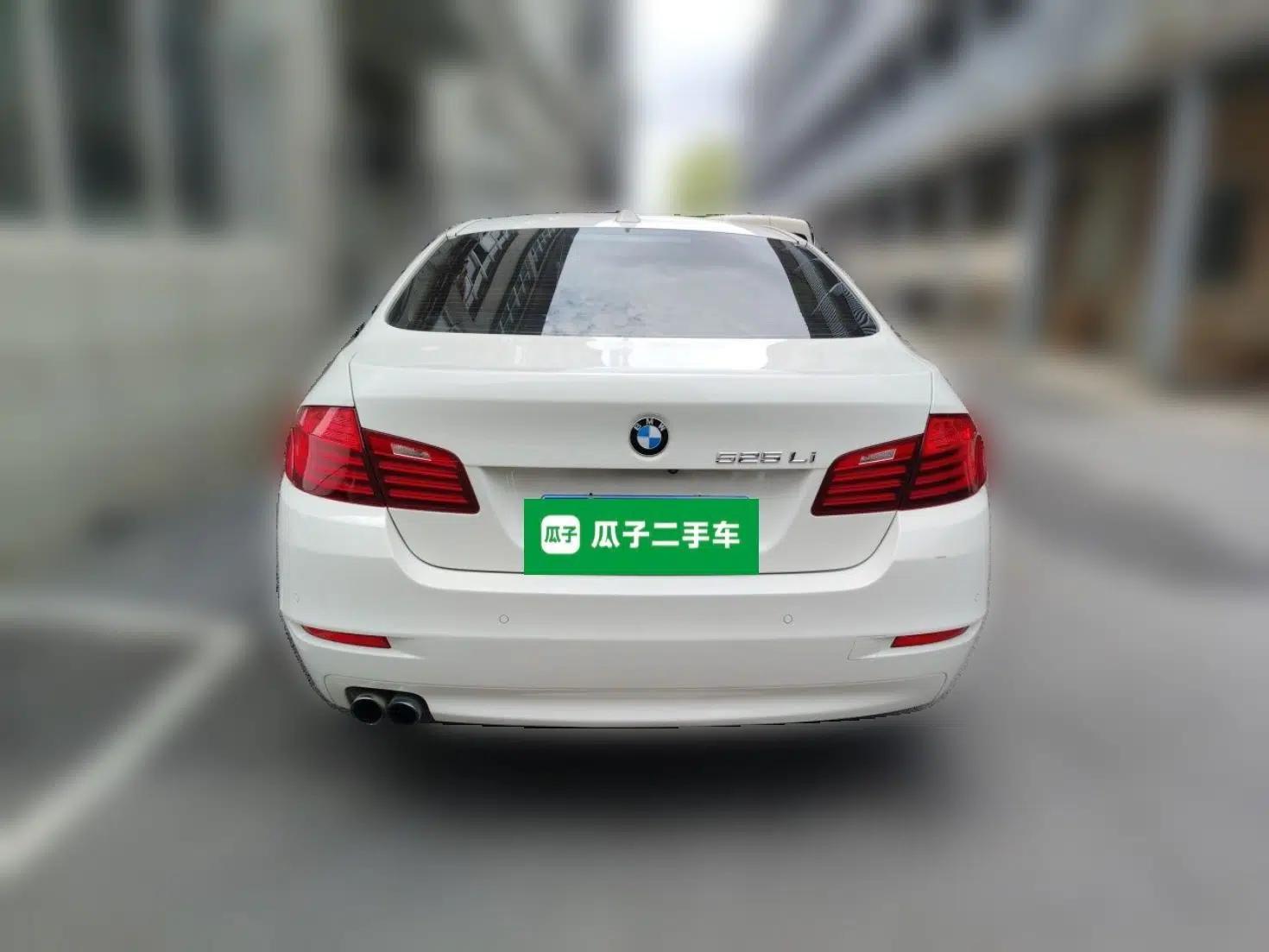 BMW 5 Series 2014 525Li Leading Model — миниатюра 5