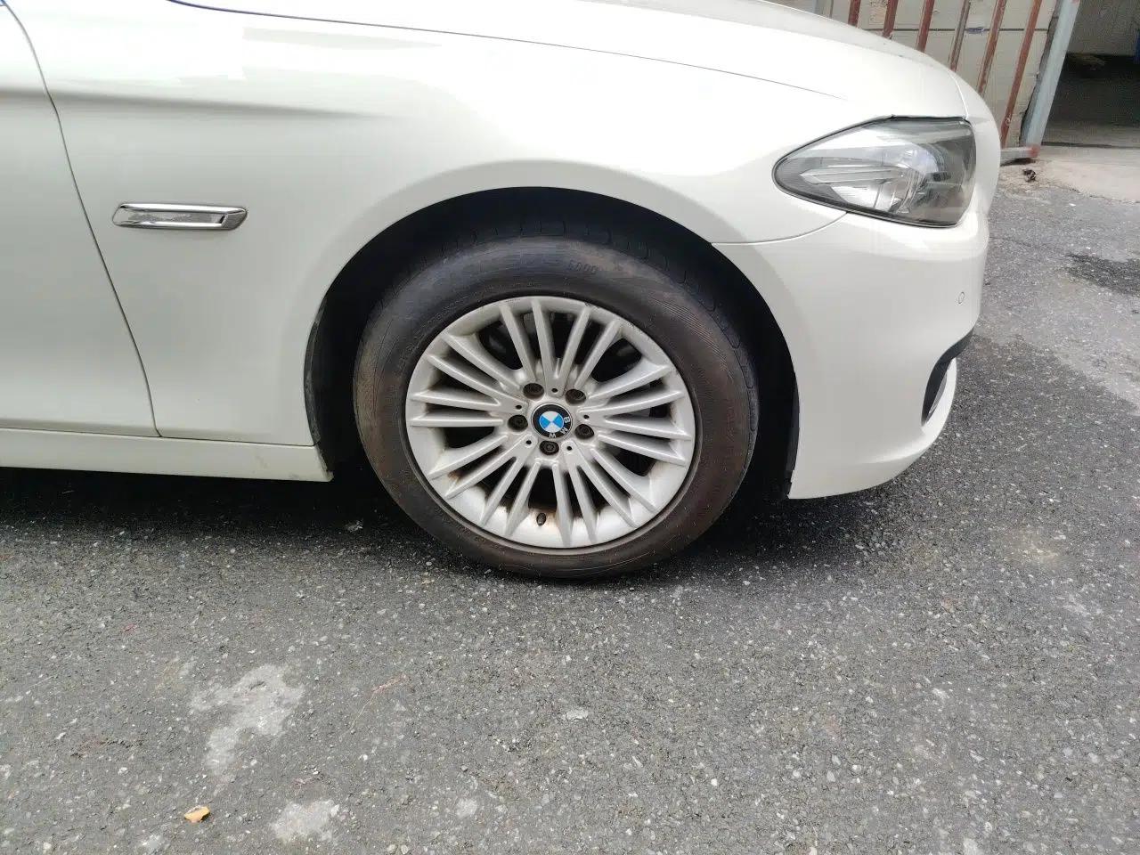 BMW 5 Series 2014 525Li Leading Model — миниатюра 8