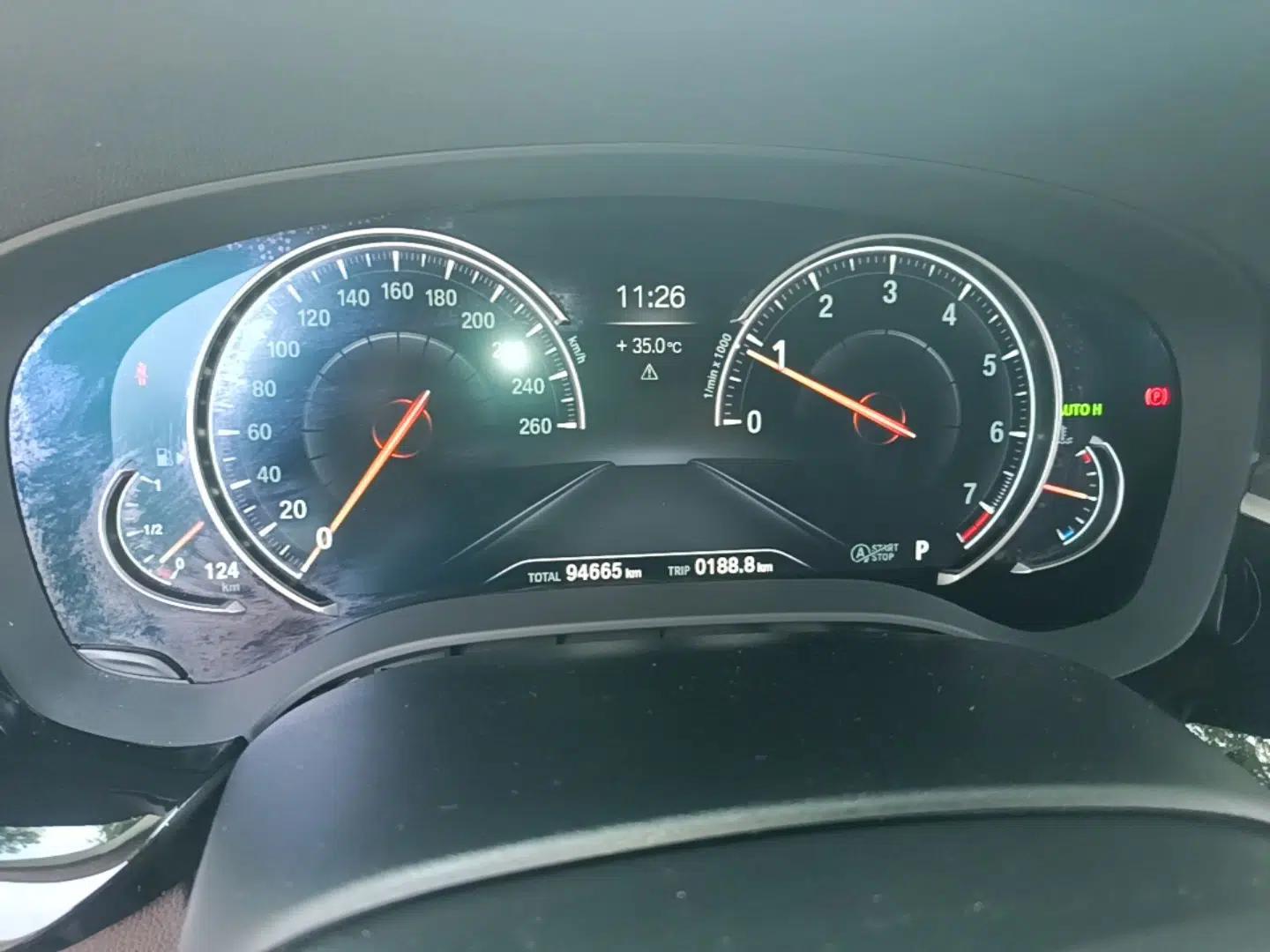 BMW 5 Series 2018 530Li Leading Edition Luxury Package — миниатюра 14