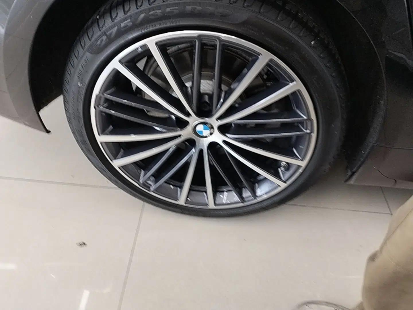 BMW 5 Series 2022 530Li Leading Model M Sport Package — миниатюра 11