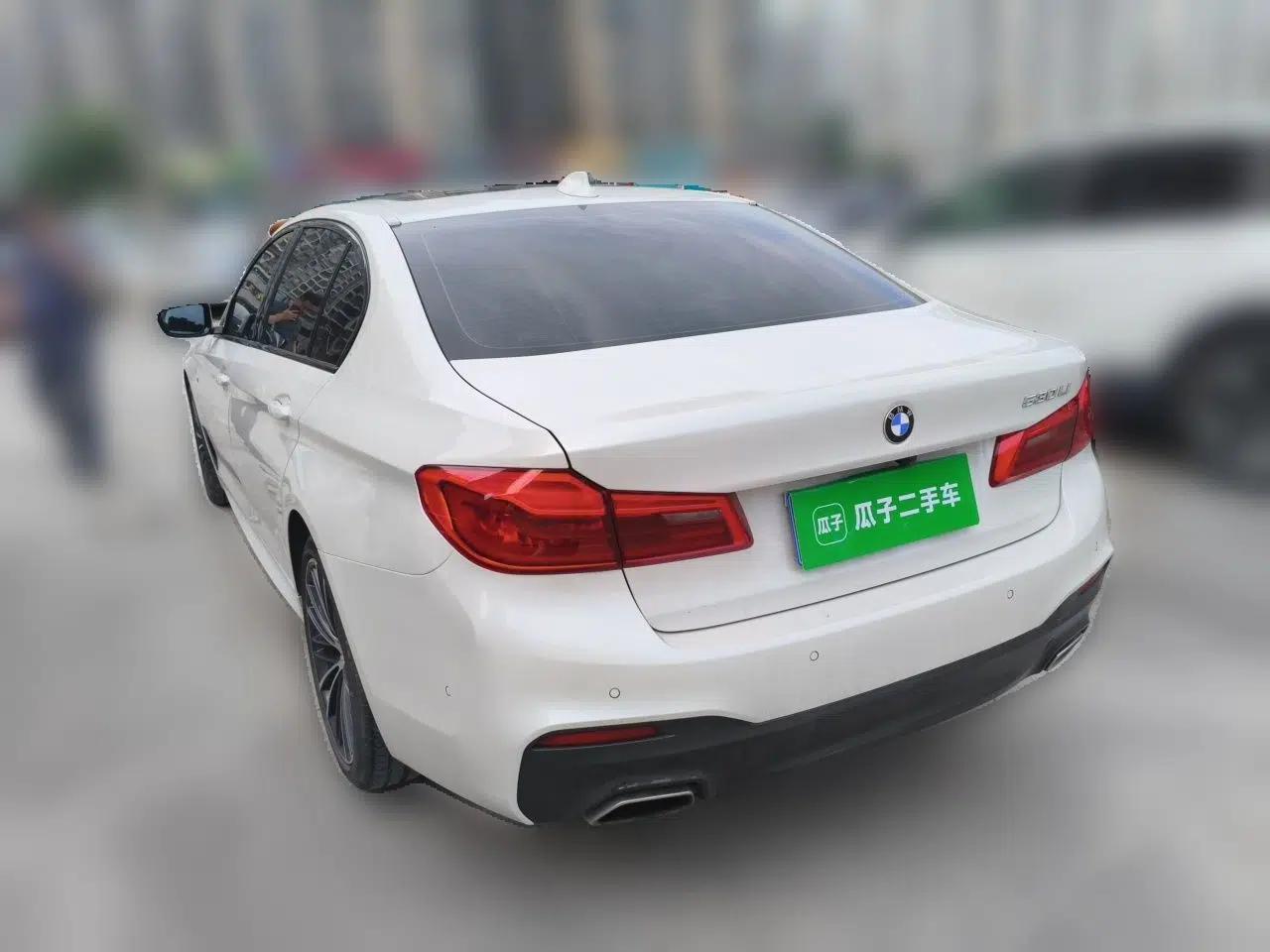 BMW 5 Series 2019 Facelifted 530Li Leading Edition M Sport Package — миниатюра 4