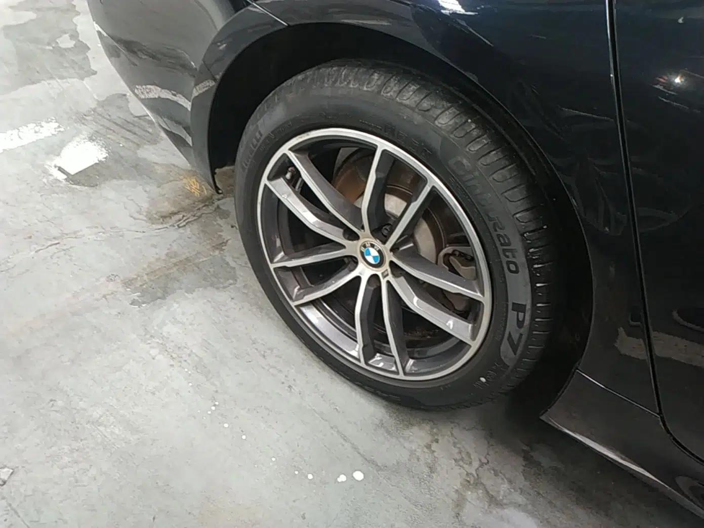 BMW 5 Series 2022 Second Facelift 525Li M Sport Package — миниатюра 11